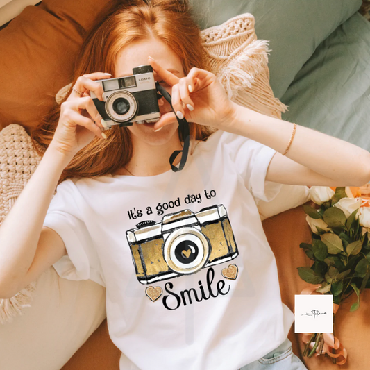 Made by Tatianna Its a good Day to smile tee | Made by Tatianna